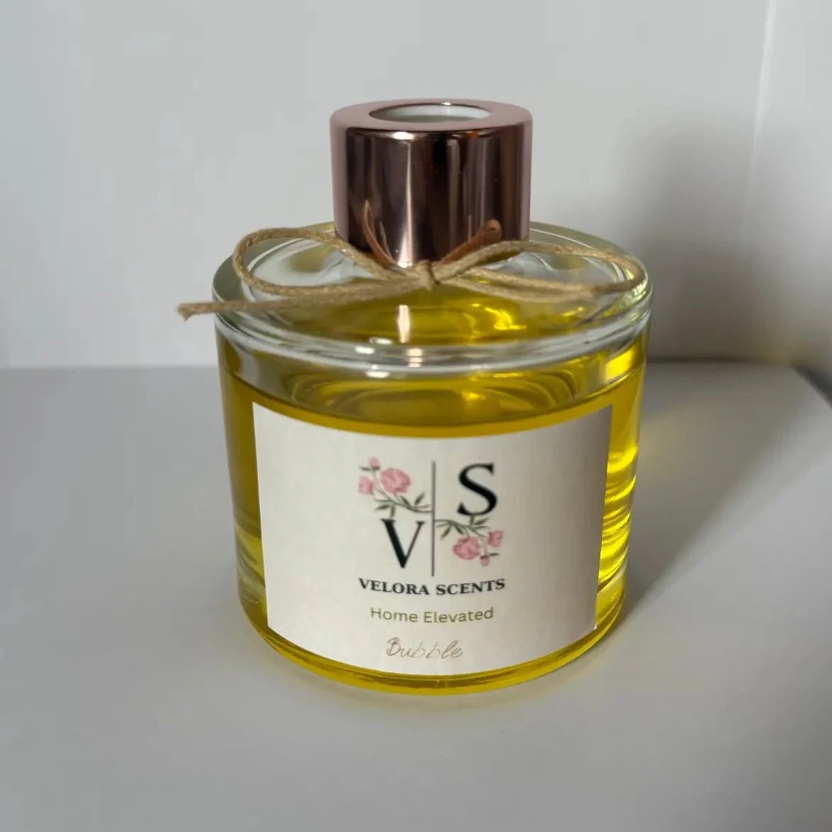Reed diffuser Bubble 100ml Clear – Velora Scents