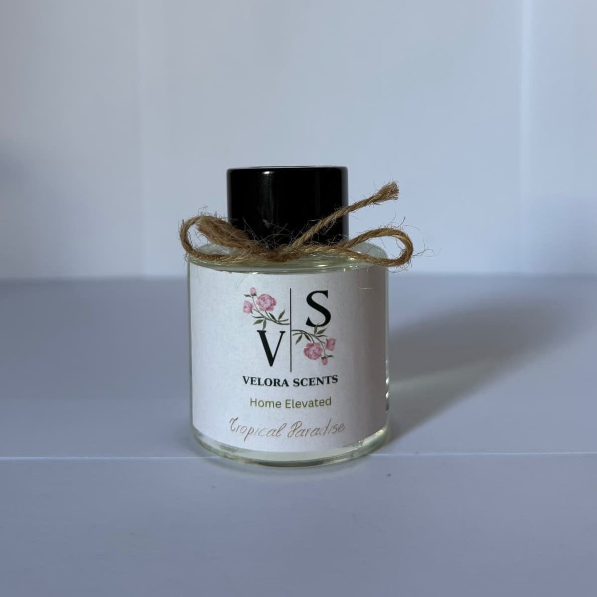 Velora Scents Tropical Paradise 50ml bottle detail